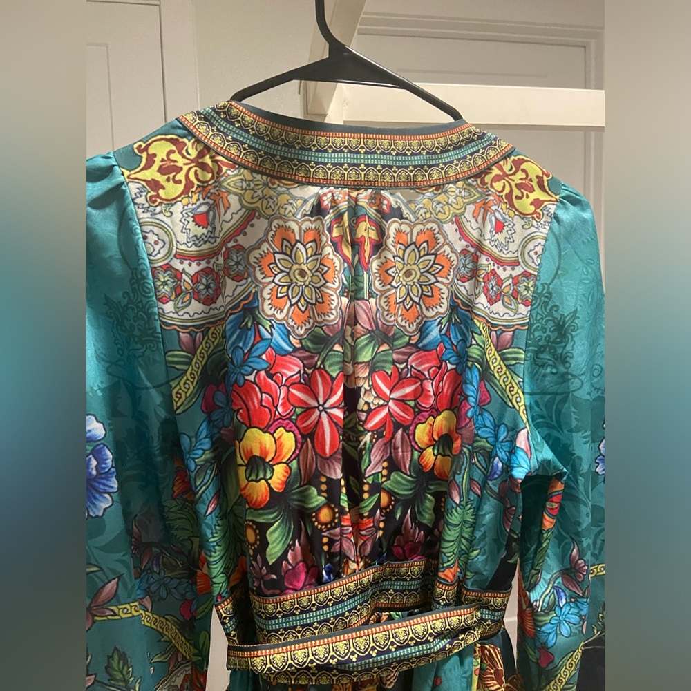 Dalia Mc Phee Women’s Floral Wrap Size M - Picture 2 of 8